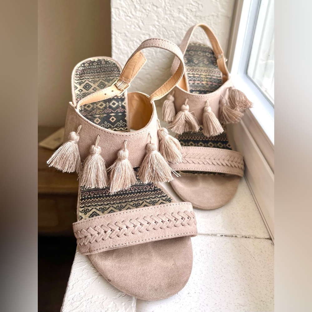 Taupe 4 in. heel sandals